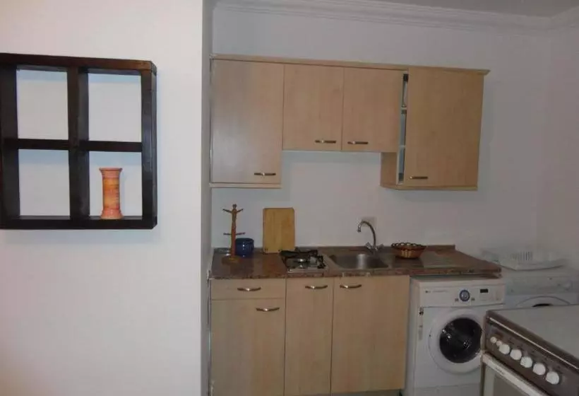 Askadenya Apartments
