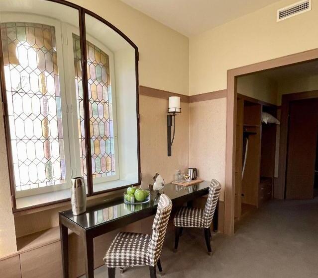 酒店 Hôtel Au Logis Des Remparts