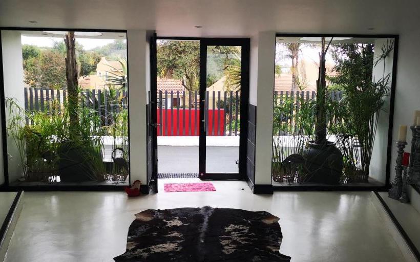 ペンション 21 Kingfisher Guesthouse