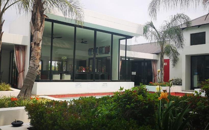 ペンション 21 Kingfisher Guesthouse