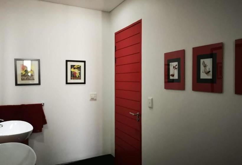 ペンション 21 Kingfisher Guesthouse