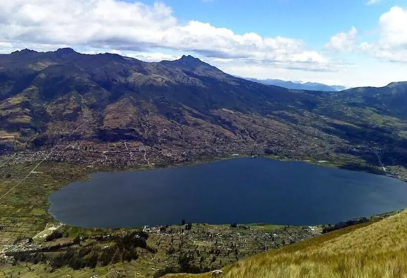 ペンション Hospedaje Campo Lago Y Glamping