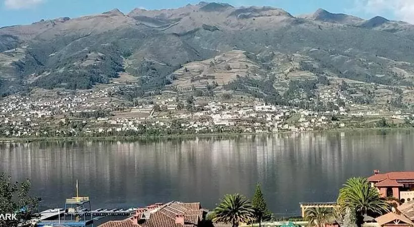 ペンション Hospedaje Campo Lago Y Glamping