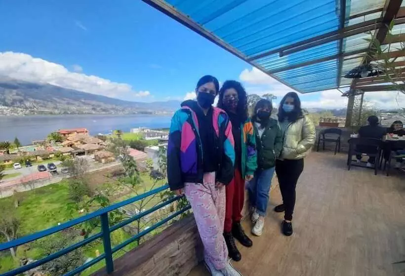 ペンション Hospedaje Campo Lago Y Glamping