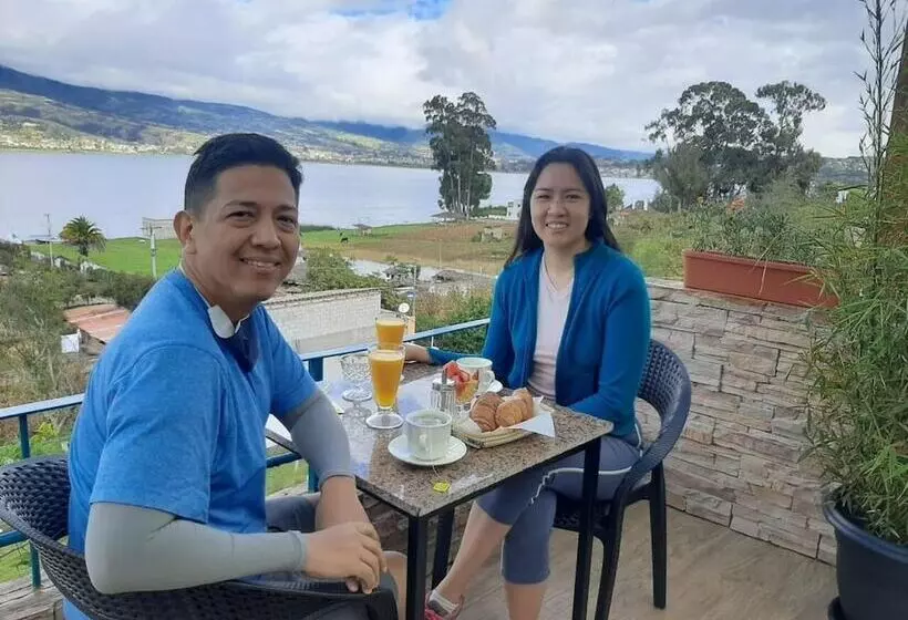 ペンション Hospedaje Campo Lago Y Glamping