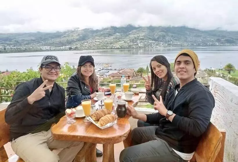 ペンション Hospedaje Campo Lago Y Glamping