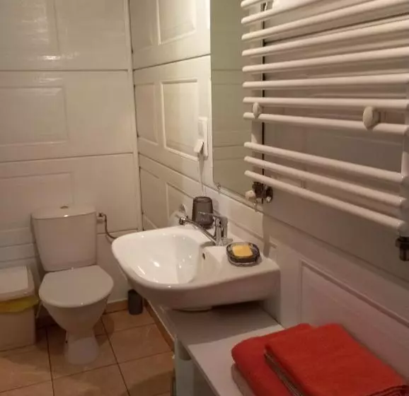 پانسیون Jurgvita