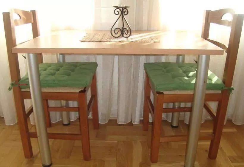 پانسیون Villa Afrodita