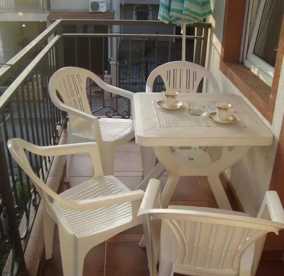 پانسیون Villa Afrodita