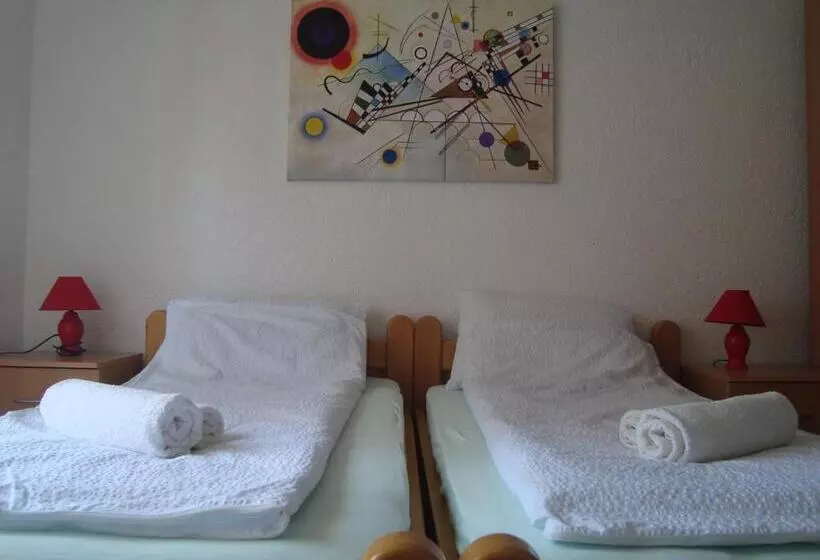 پانسیون Villa Afrodita