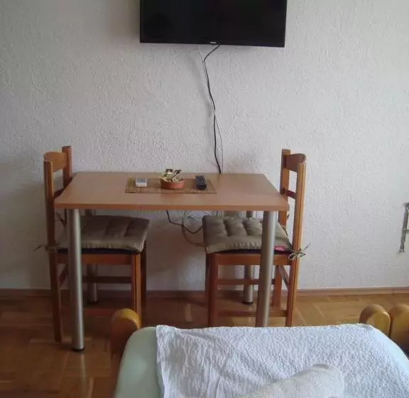 پانسیون Villa Afrodita