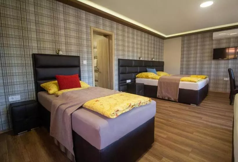 Radics Panzió étterem és Pihenő Központ