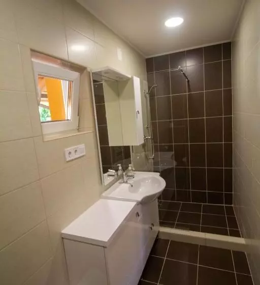 Radics Panzió étterem és Pihenő Központ