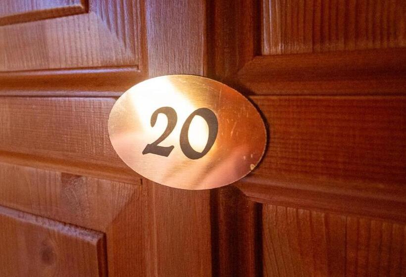 Radics Panzió étterem és Pihenő Központ