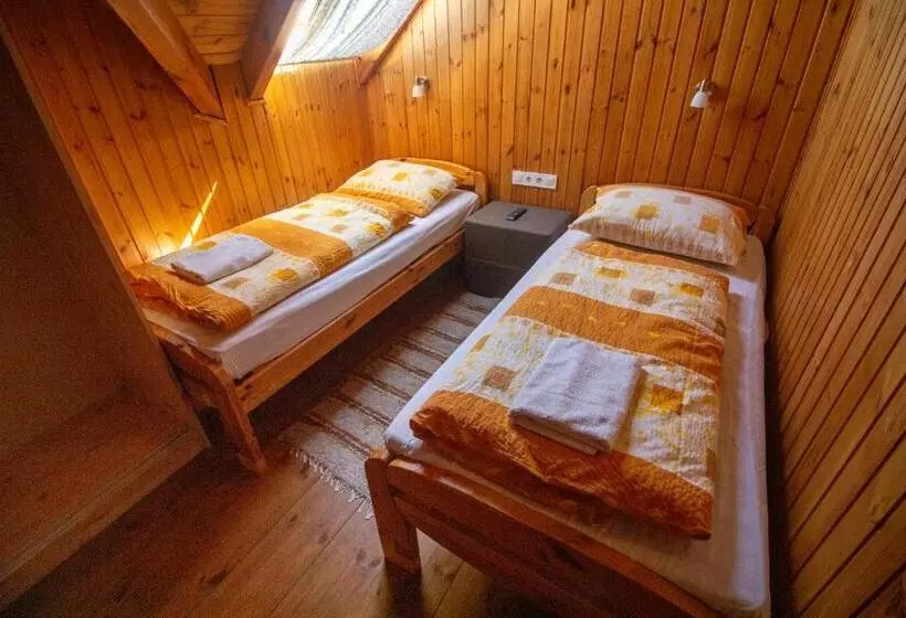 Radics Panzió étterem és Pihenő Központ