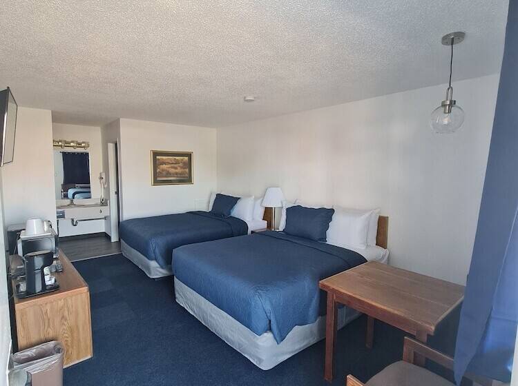 Общежитие Bayside Inn