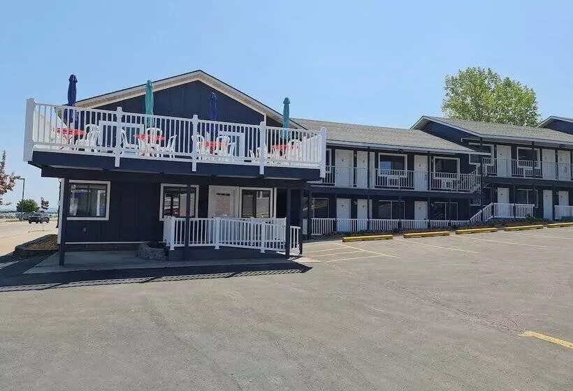 Retkeilymaja Bayside Inn