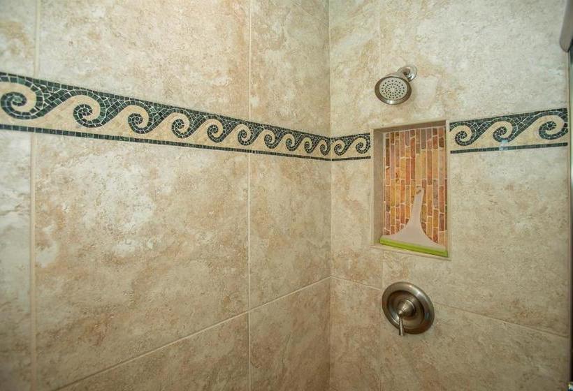 Lokelani Condominiums