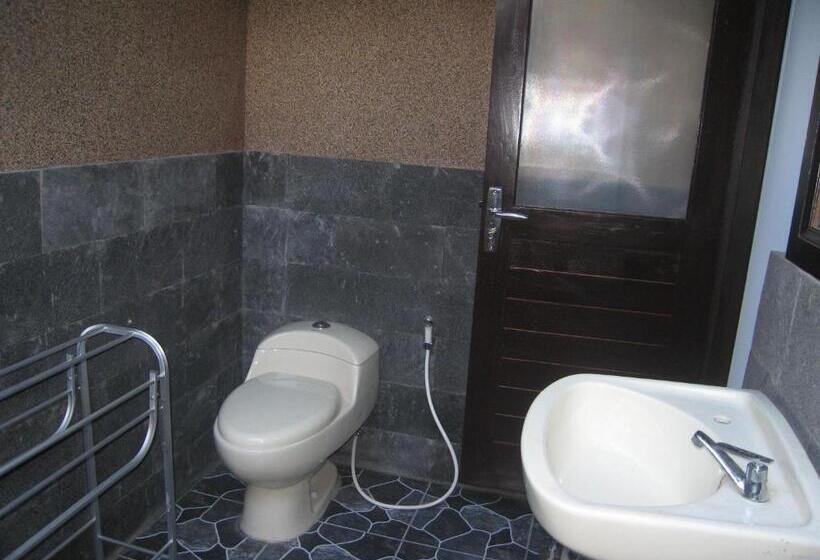 بنسيون Bhakti Guest House