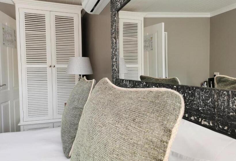 بنسيون Excellent Guest House