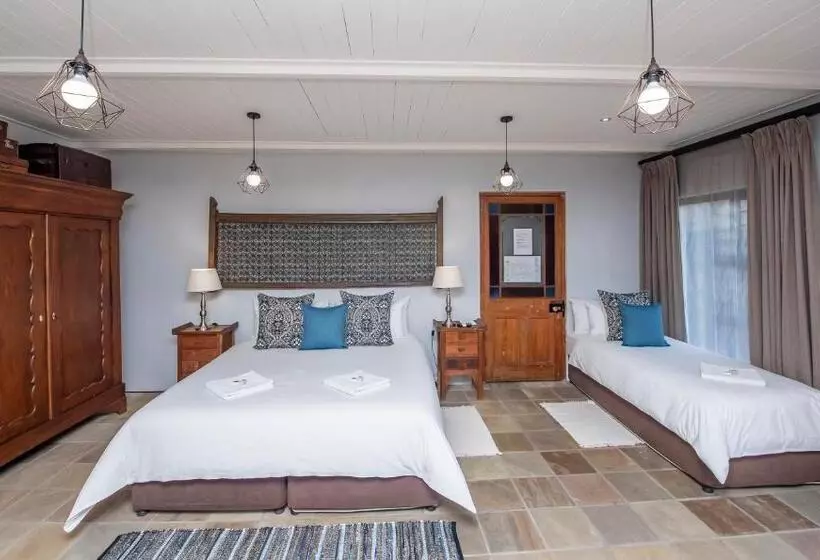 Majatalo Excellent Guest House