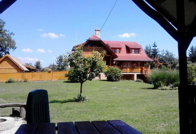 بنسيون Ezerjó ökofogadó