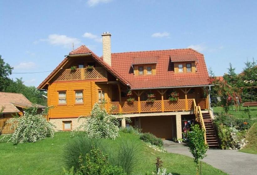 بنسيون Ezerjó ökofogadó