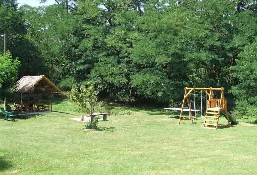 Majatalo Ezerjó ökofogadó