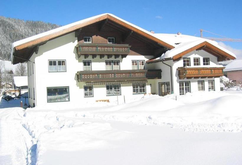 بنسيون Gästehaus Pilz Schladming