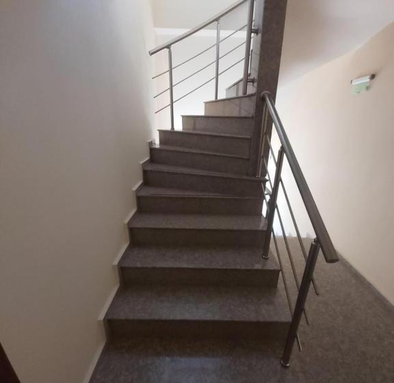 پانسیون Guest House Skalite