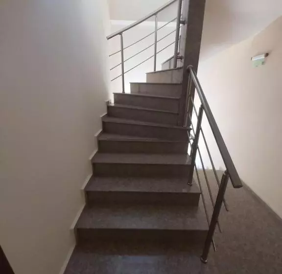 ペンション Guest House Skalite