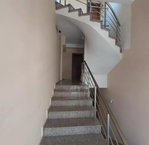 ペンション Guest House Skalite