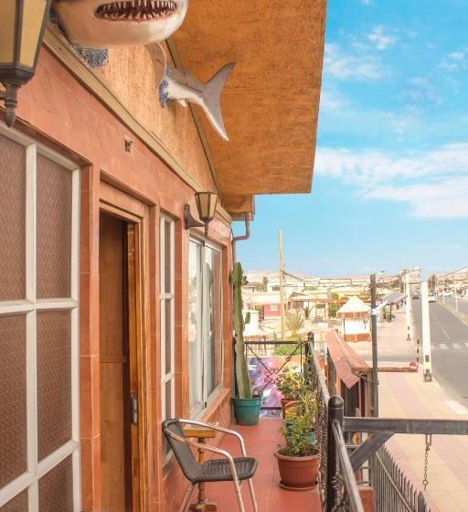 Pension Hostal Inthalassa Caldera