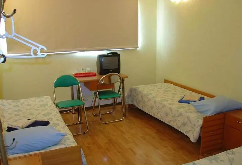 پانسیون Kuressaare Airport Guest House