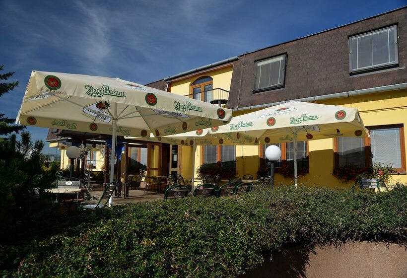 بنسيون Penzion Agrothermal