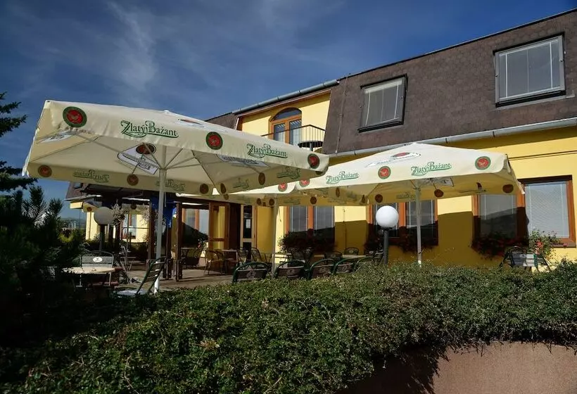 Majatalo Penzion Agrothermal