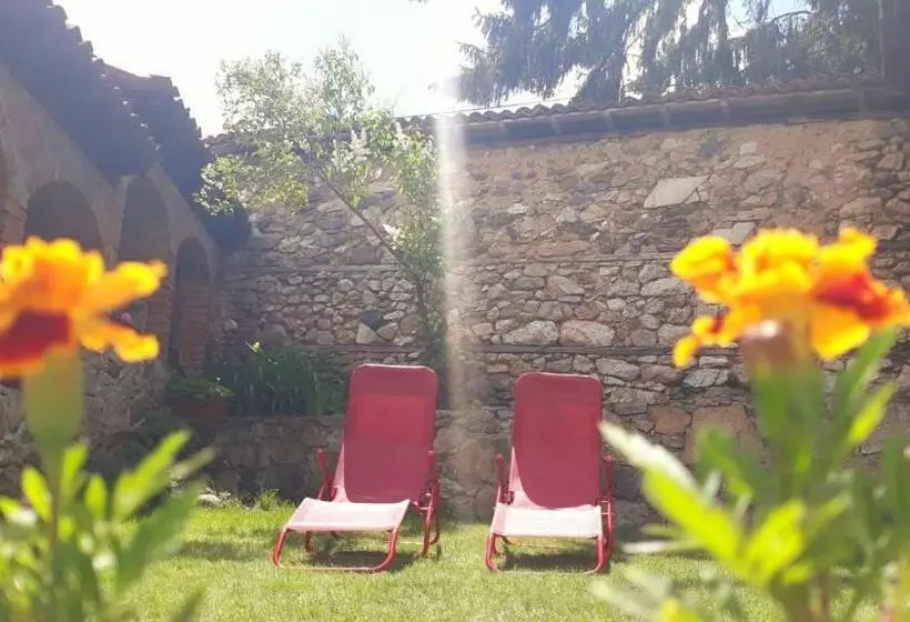 پانسیون Sarafova Guest House