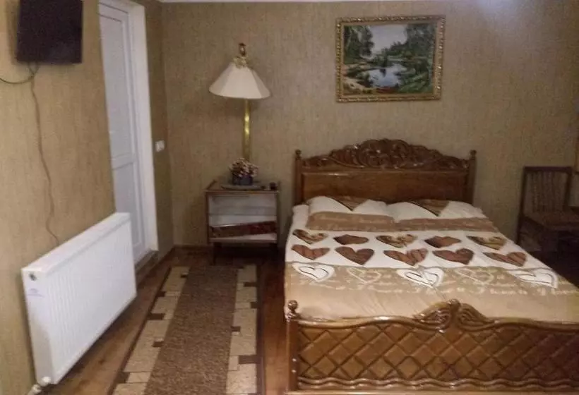 پانسیون Tamar Guest House