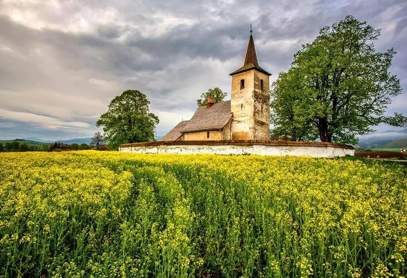 Majatalo Vila Fenix B&b