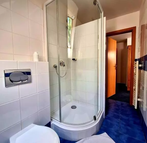 Majatalo Vila Fenix B&b