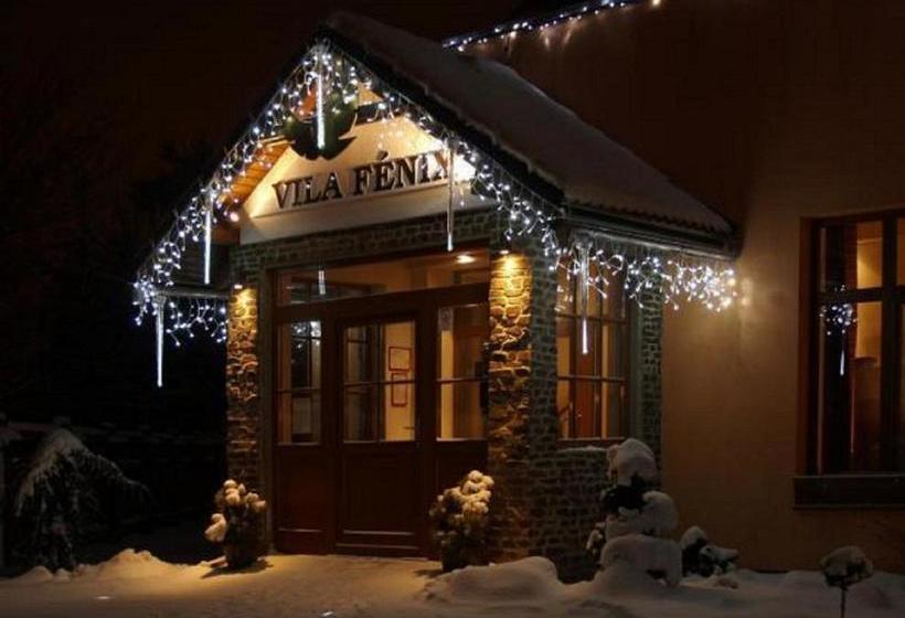 بنسيون Vila Fenix B&b