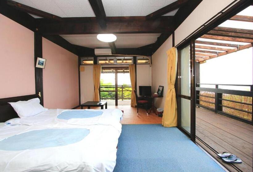 پانسیون Kazenooka