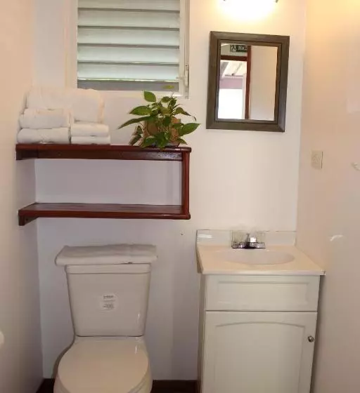 Majatalo Placencia Villas