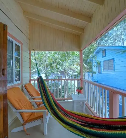 Majatalo Placencia Villas