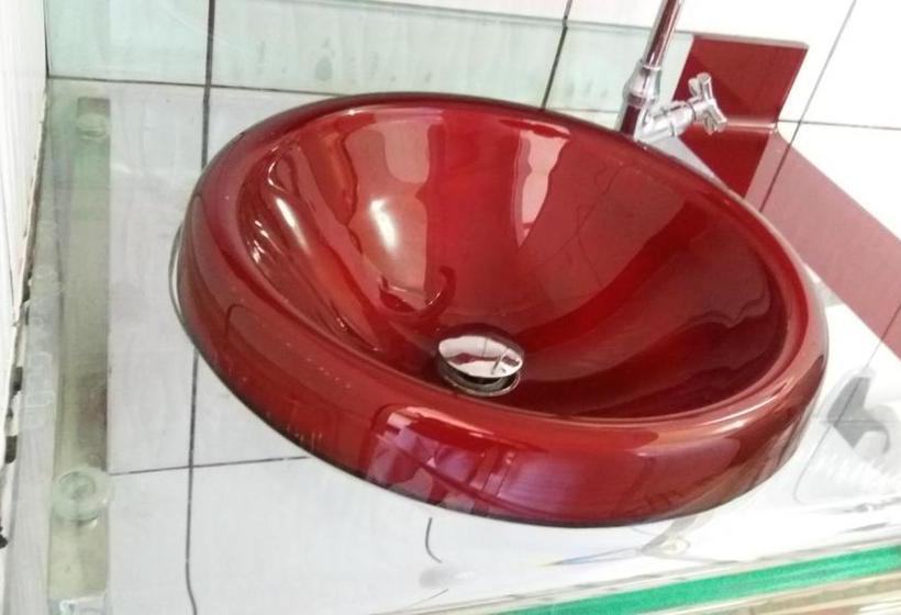 פנסיון Pousada Dos Corações