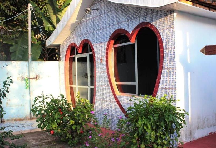 פנסיון Pousada Dos Corações