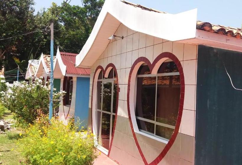 פנסיון Pousada Dos Corações