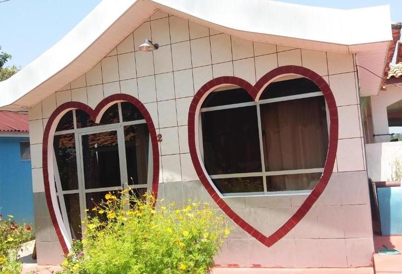 פנסיון Pousada Dos Corações