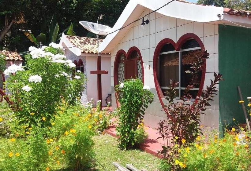 פנסיון Pousada Dos Corações