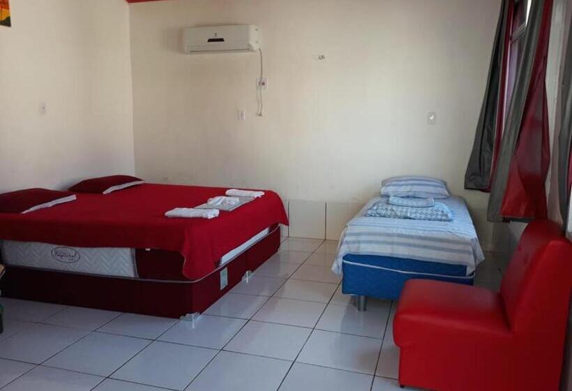 פנסיון Pousada Dos Corações